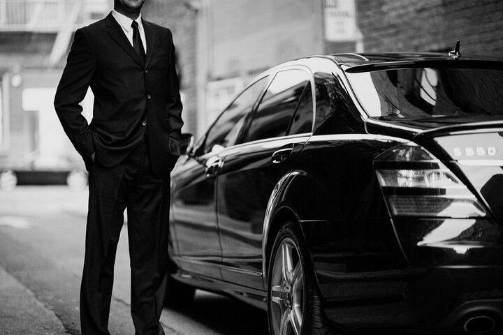 Dubaï Voiture privée d'une journée avec location de chauffeur professionnel