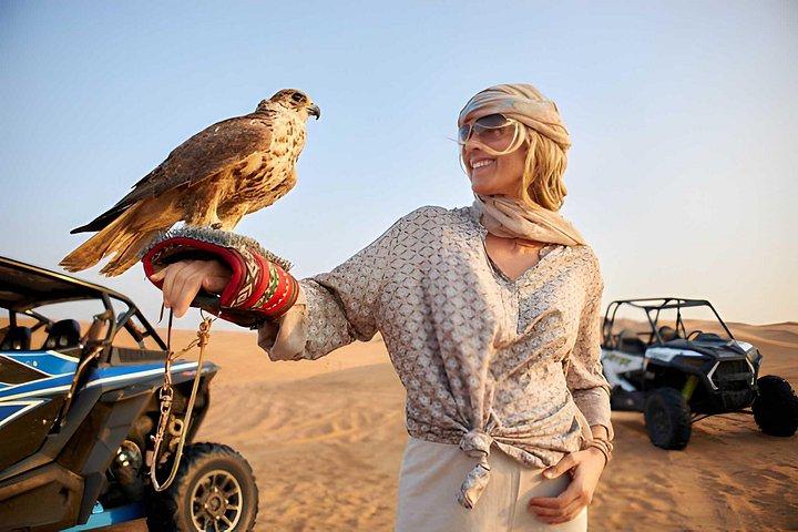 Dubai Premium Desert Safari Adventure avec dîner barbecue