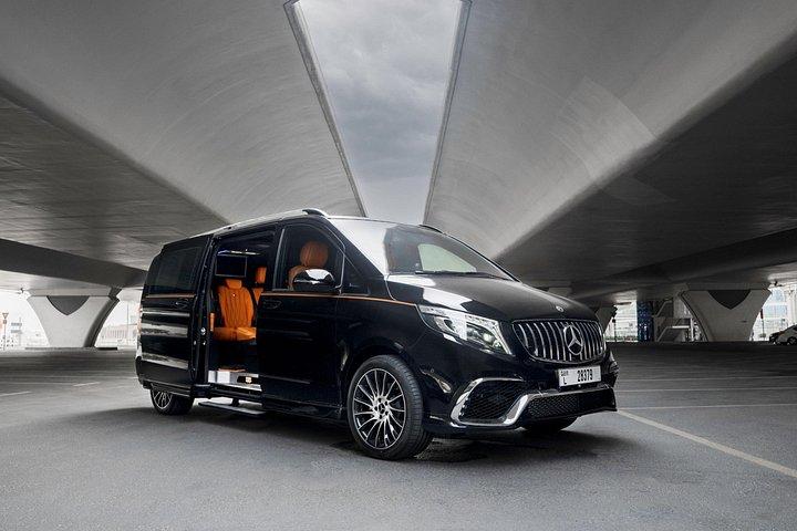 Aéroport privé Van Dubai Arrivée à Dubai City
