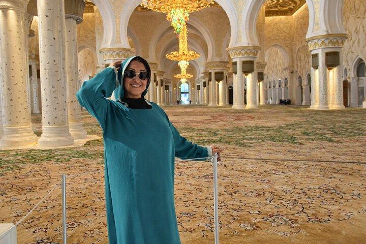 Visite de la ville d'Abu Dhabi avec la Grande Mosquée et déjeuner buffet