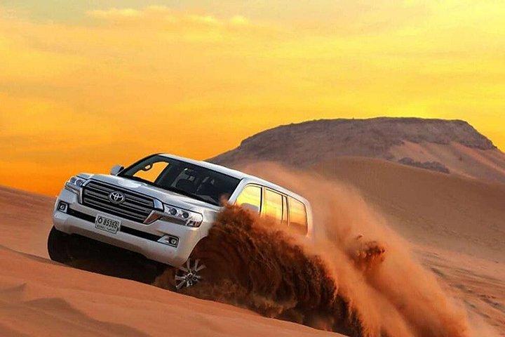 Dubaï Desert Safari 4x4 Pickup Drop Camel Ride BBQ et spectacles vivants