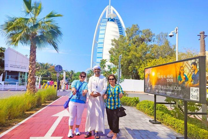 Modern Dubai : Excursion d'une demi-journée avec cadre, palmier et mosquée bleue