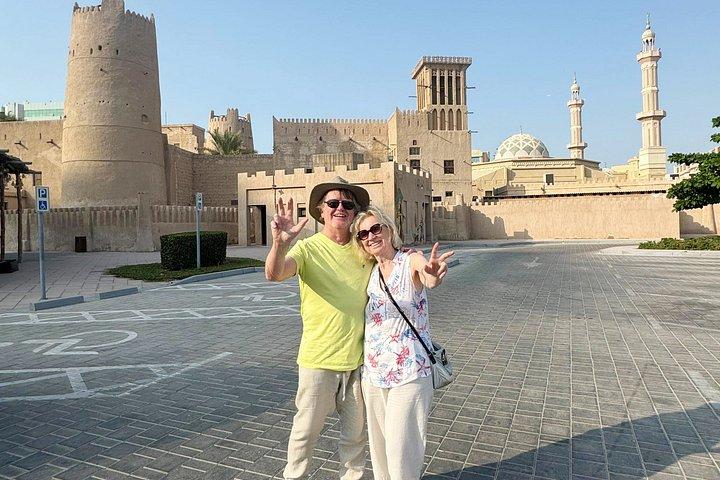 Dubaï, Sharjah et Ajman Excursion d'une journée avec pick-up
