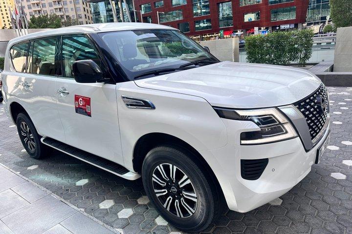 Transferts privés de luxe à l'aéroport de Dubaï.