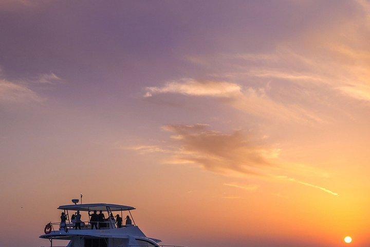Croisière au coucher du soleil à la marina de Dubaï | Golden Hour Luxury Sunset Cruise