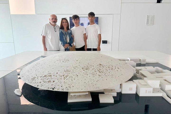 Excursion d'une journée à Abu Dhabi avec musée du Louvre et points forts de la ville