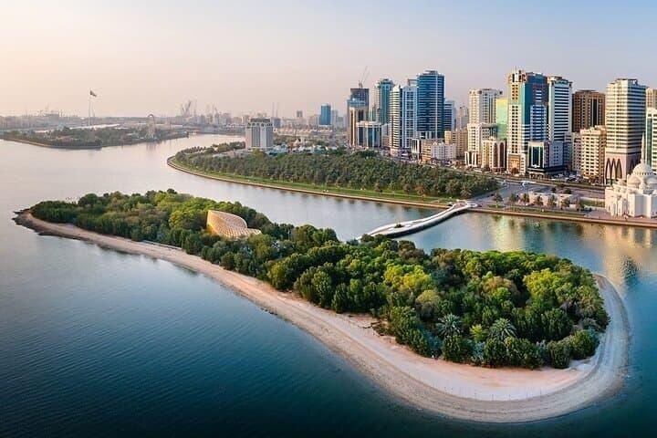 Expérience de l'île Al Noor à Sharjah avec la nature et l'art