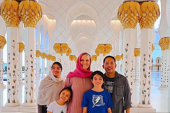 Tour de ville avec escale privée à Abu Dhabi avec horaires flexibles