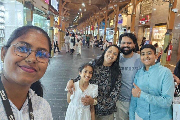 Tour des souks du patrimoine et des saveurs locales de Dubaï au crépuscule
