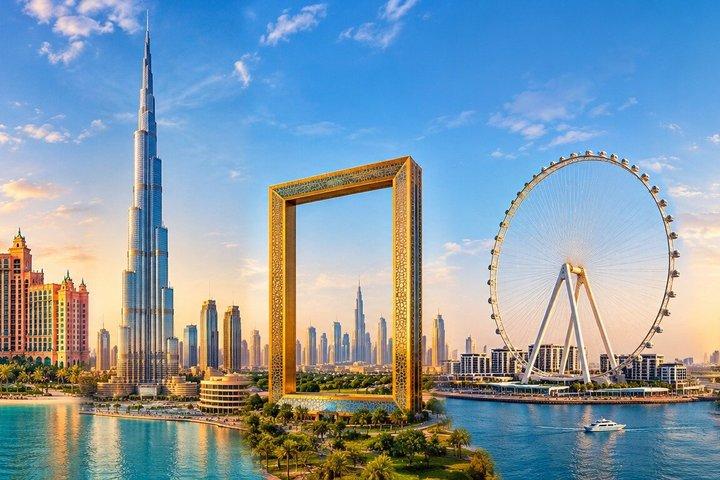 Visions modernes de Dubaï - Croisière dans la marina de Dubaï et visite du cadre de Dubaï