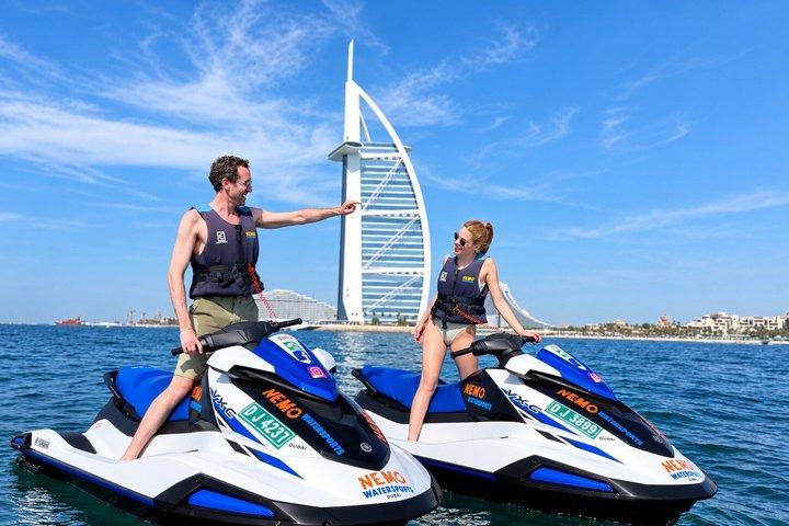 30 min de Jet Ski jusqu'au Burj Al Arab + Photos, Vidéos et Glaces gratuites