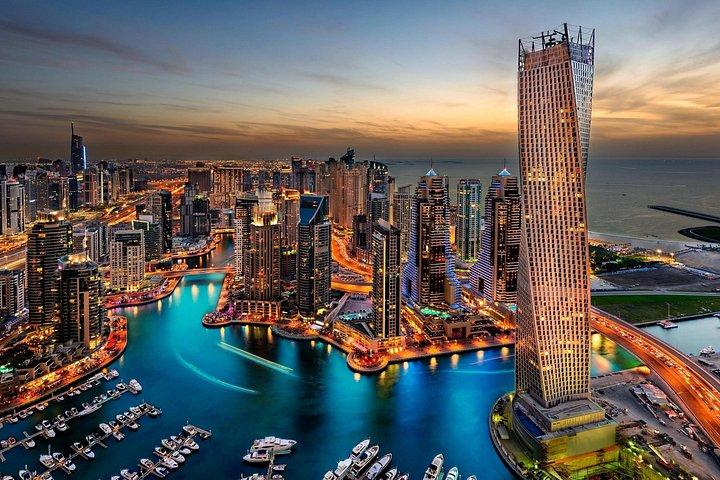 Visite privée à pied de Dubaï avec un local