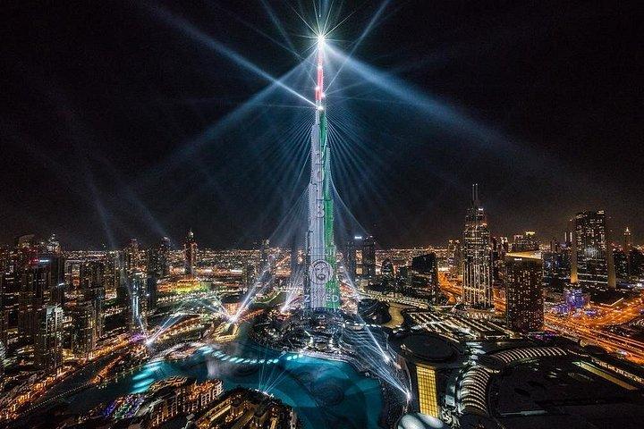 Célébration du Nouvel An à Dubaï : dîner-croisière de luxe dans la crique