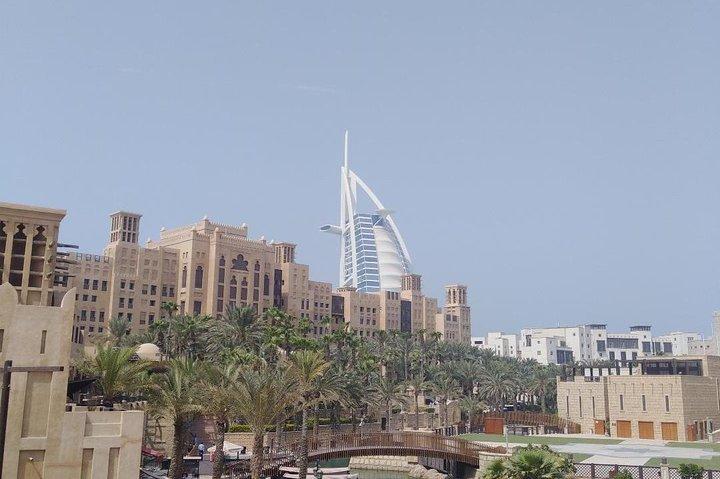 Visite privée des hôtels de Ras Al Khaima: 10 heures de Dubaï avec chauffeur professionnel