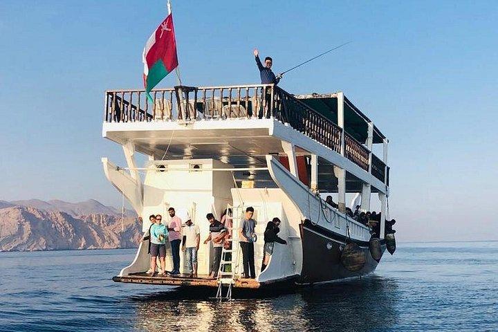 Croisière en dhow d'une journée complète à Musandam avec déjeuner et transferts depuis Dubaï