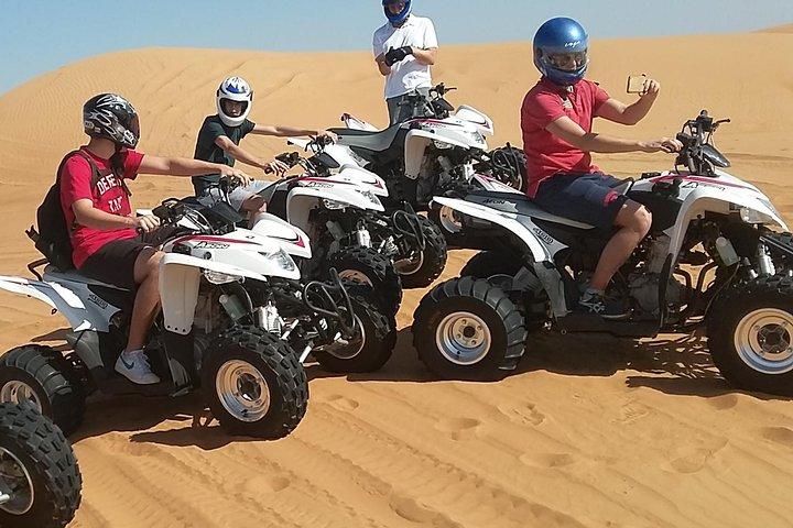 Safari dans le désert en quad à Dubaï