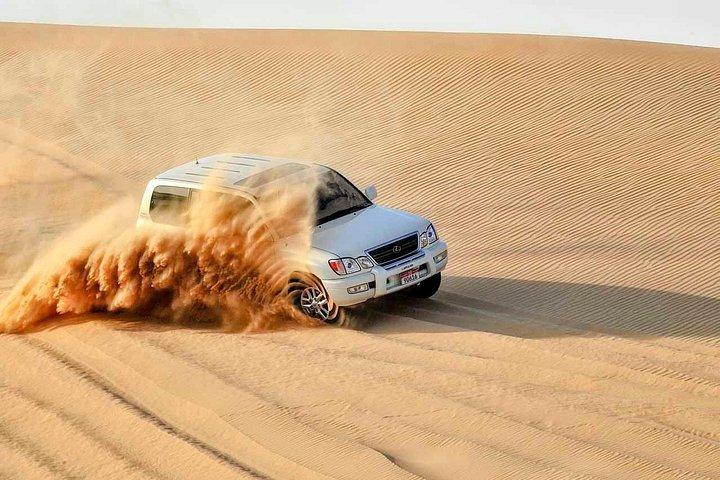 Le meilleur safari dans le désert de Dubaï avec Quad et Dune Bashing & BBQ & Live Show