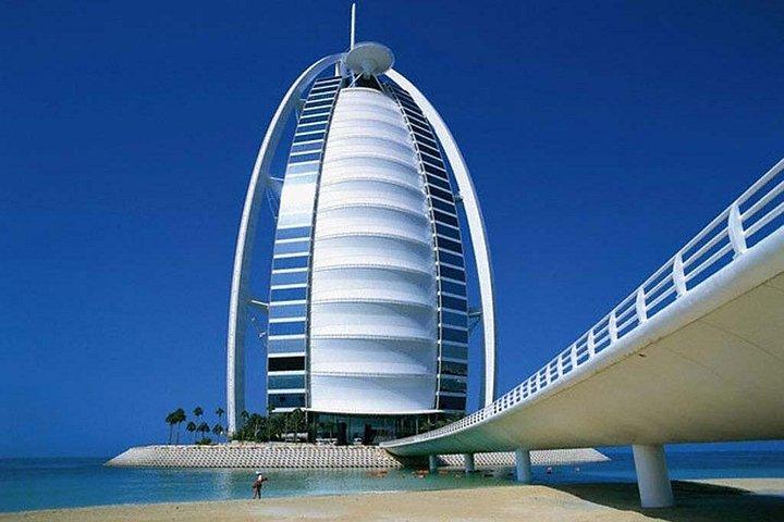 Visite d'une demi-journée de la ville de Dubaï avec guide en anglais