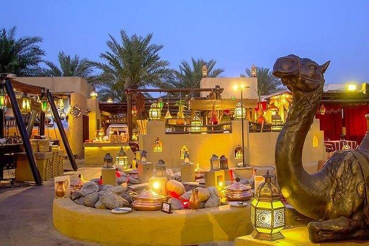 Dîner à Al Hadheerah Bab Al Shams Desert Resort