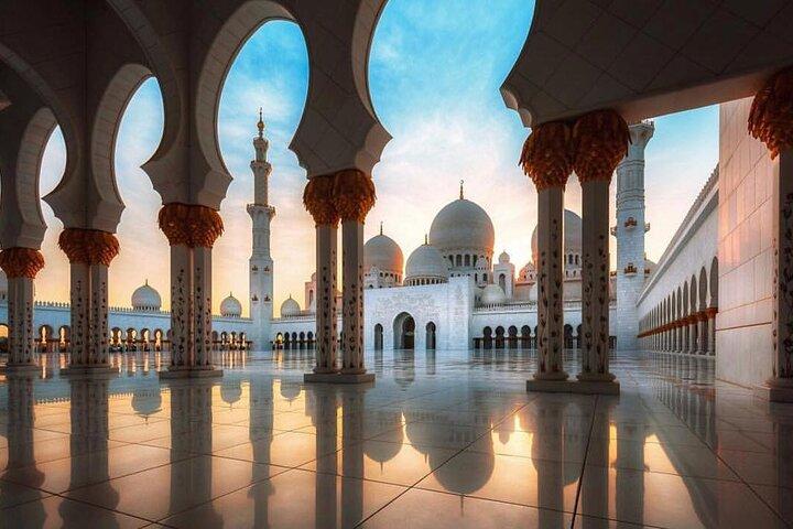 Visite d'une journée complète de la ville d'Abu Dhabi avec entrée à la tour Etihad