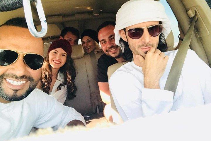 Visite privée d'une journée dans le désert de Dubaï avec dîner