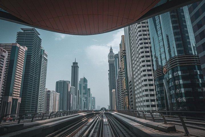 Visite privée d'une journée complète de la ville à Dubaï en métro