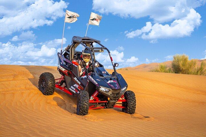 1 place Polaris RZR RS1 Buggy Tours à Dubaï