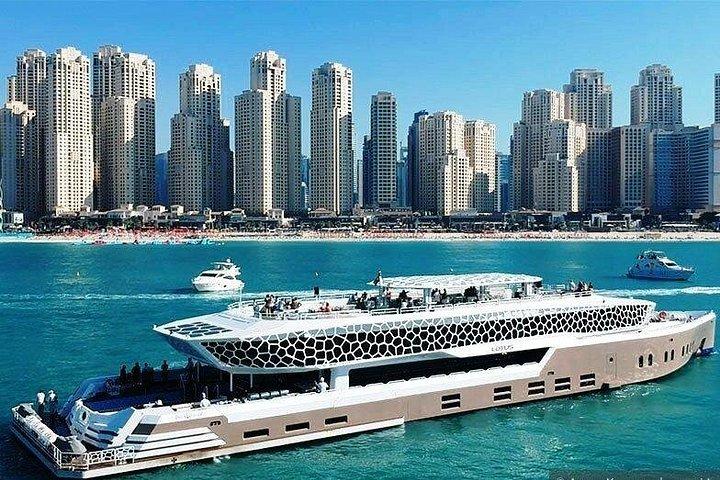 Lotus Cruise Dubai Dîner-croisière à couper le souffle de 3 heures à la marina
