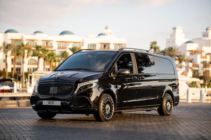 Transfert privé à Dubaï en édition VAN Maybach