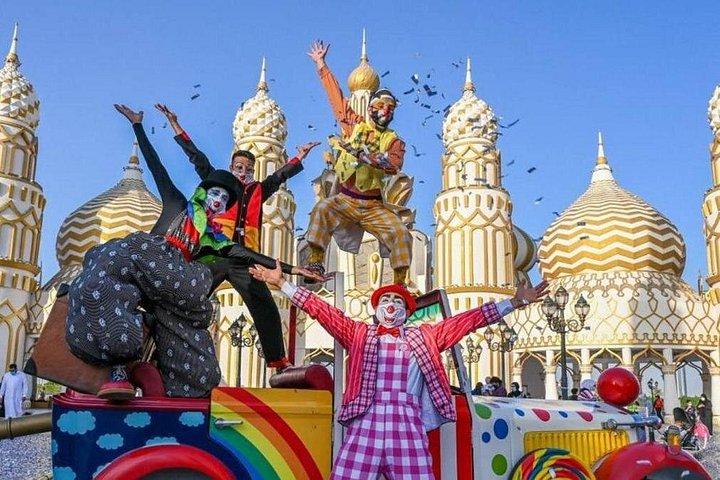 Transferts vers le Jardin Miraculeux de Dubaï et le Village Mondial depuis Abu Dhabi