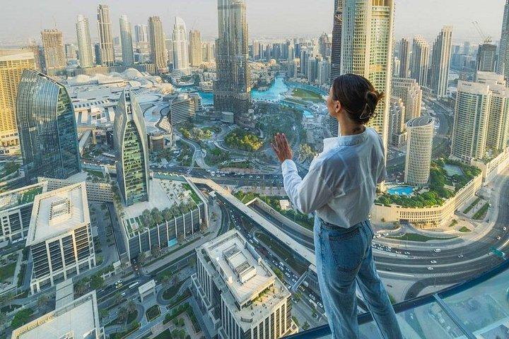 Burj Khalifa au sommet et Sky Views Dubai Entrée avec transferts