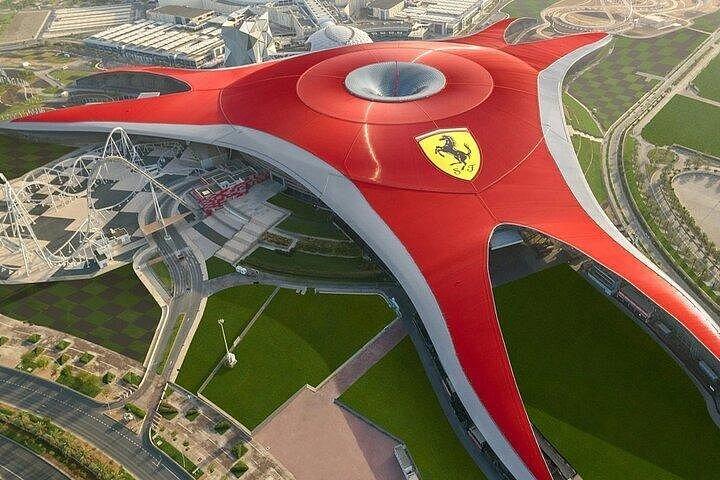 Billets pour Ferrari World, Yas Waterworld et Warner Bros World