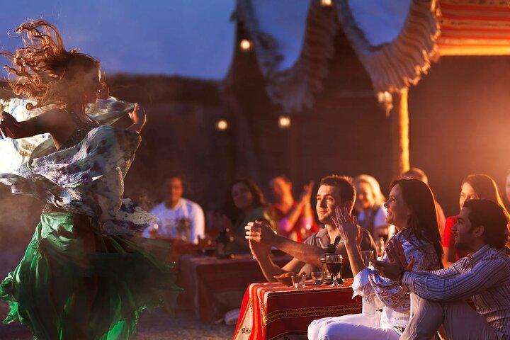 Safari dans le désert à Dubaï avec dîner buffet et activités dans le désert