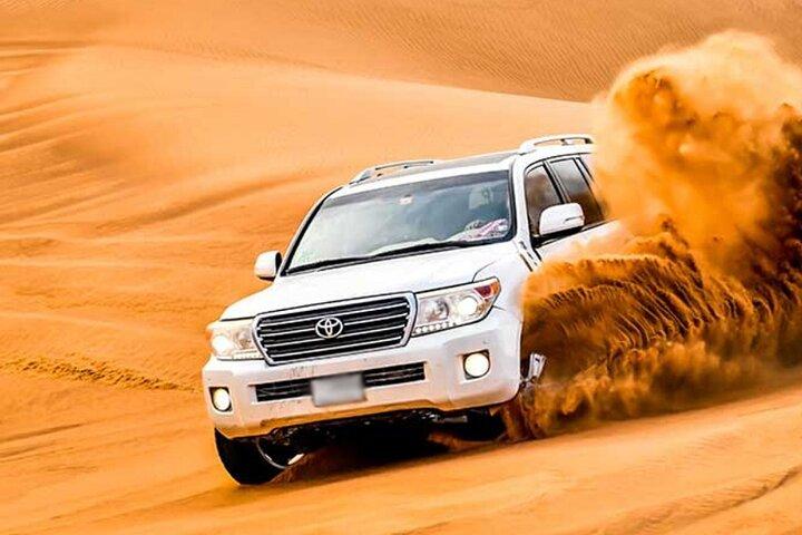 Premium Desert Safari Adventure Culture BBQ Dinner Experience