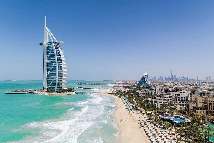 Visite privée d'une demi-journée de la ville de Dubaï en SUV de luxe