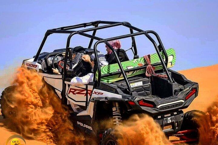Découvrez le désert de Dubaï avec Buggy Tours