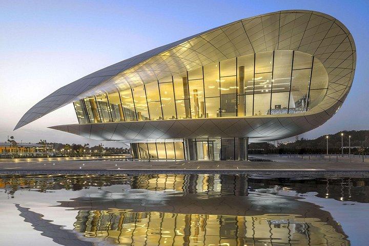 Visite privée du musée Etihad à Dubaï avec transferts en option