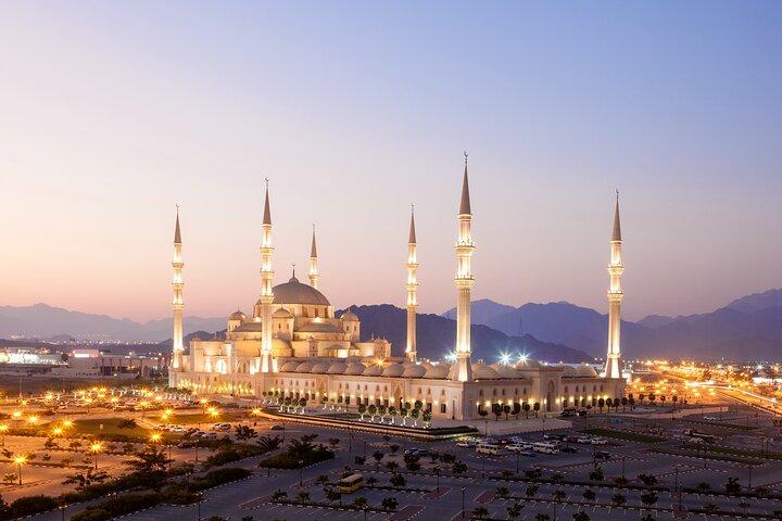 Visite privée d'une journée complète sur la côte est de Dibba et Fujairah au départ de Dubaï