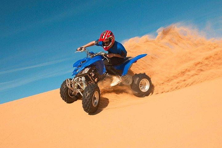 Safari dans le désert de Dubaï, Quad Bike, Camel Ride BBQ