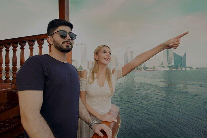 Visite d'une journée complète de la ville de Dubaï avec promenade en bateau Abra et expérience en métro