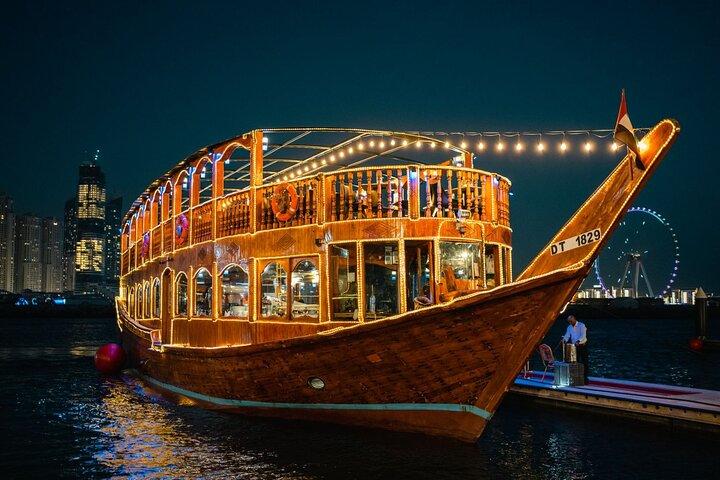 Dîner croisière à Dubaï - Al Seef Creek
