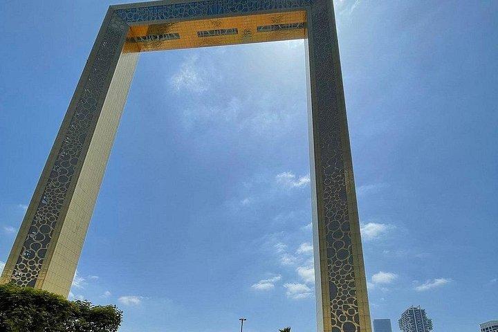 Cadre de Dubaï avec expérience dorée à Burj Al Arab avec transfert