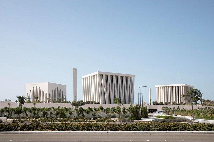 Visite du temple BAPS de la mosquée Sheikh Zayed et de la maison de la famille abrahamique