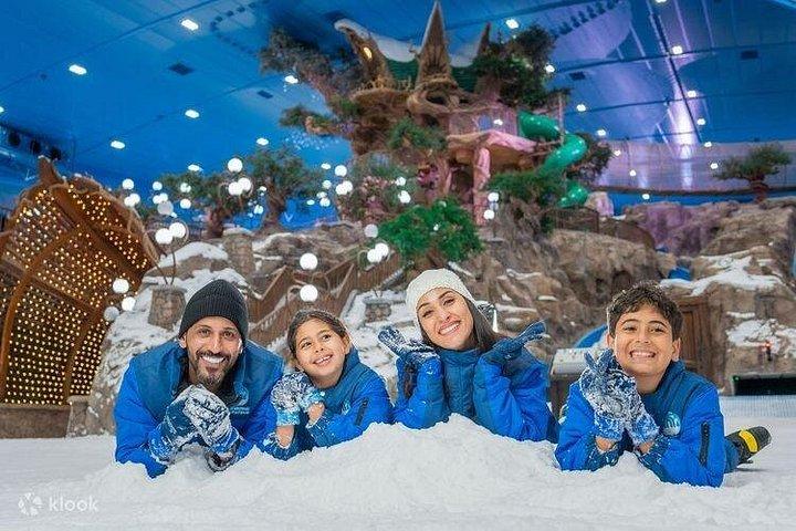 Billets Snow Abu Dhabi avec prise en charge et retour en option