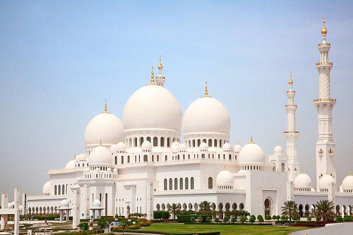 Dubaï à Abu Dhabi : visite du patrimoine et des merveilles modernes