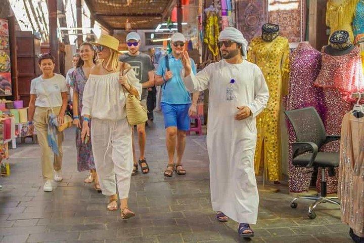 Visite à pied du vieux Dubaï avec dégustation de plats