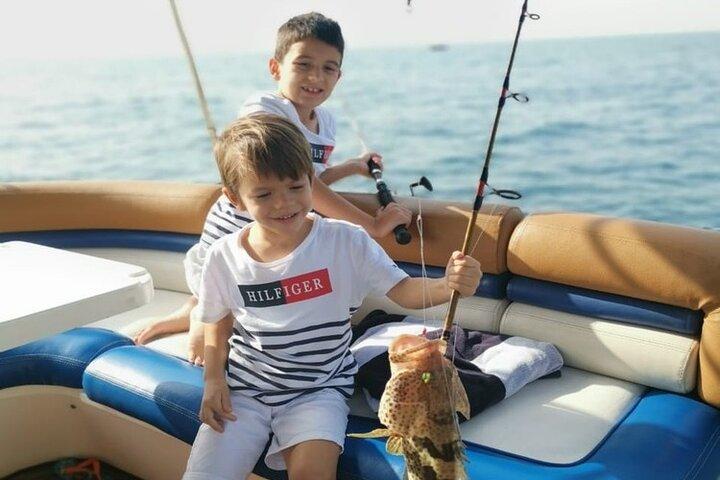 Excursion privée en bateau de pêche au départ de Dubaï Marina