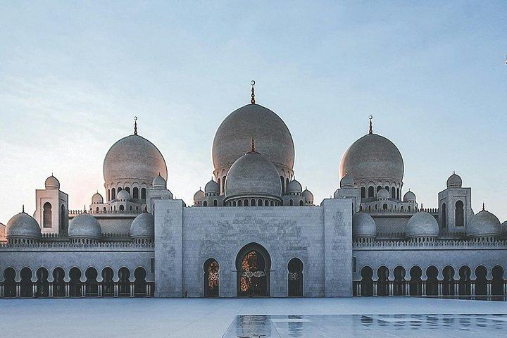 Visite privée de la ville d'Abu Dhabi avec ramassage depuis Abu Dhabi ou Dubaï