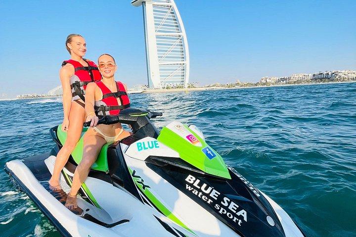 Balade en Jet Ski à Dubai durée 30min Burj Al Arab