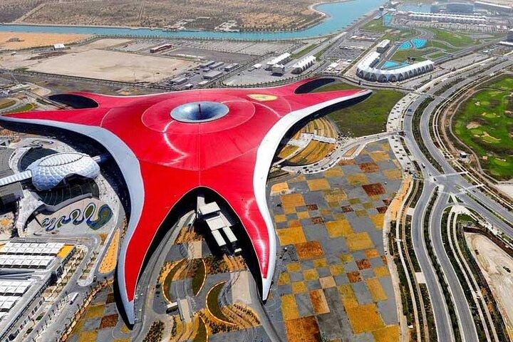 Tour de ville d'Abou Dabi - Ferrari World -BAPS Hindu Mandir
